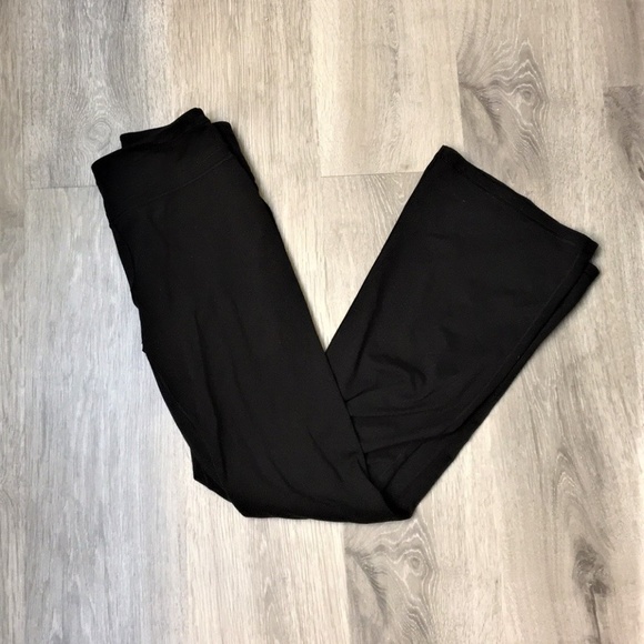 Victoria's Secret Pants - Victoria's Secret 'Made Sexy' Yoga Pants